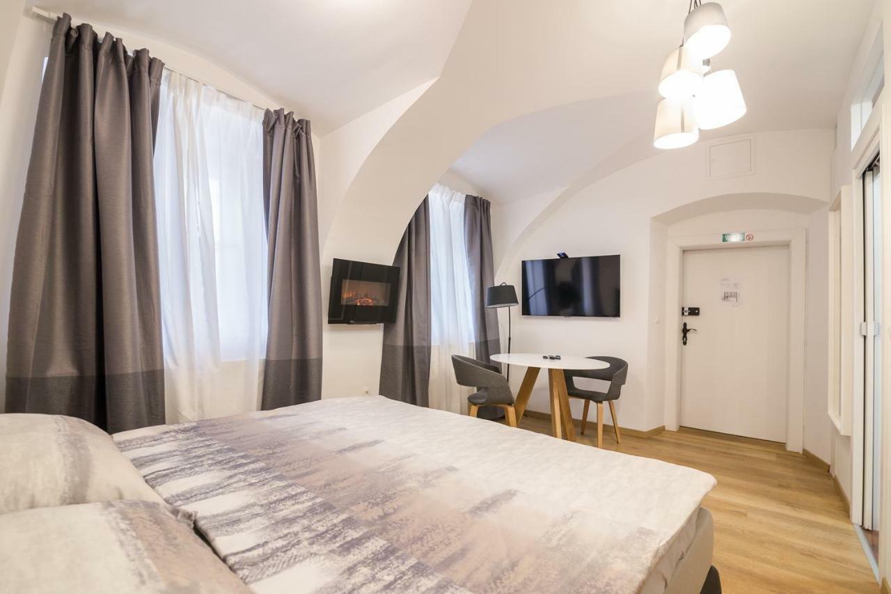 St. Marks Apartment 2 Zagreb Eksteriør billede