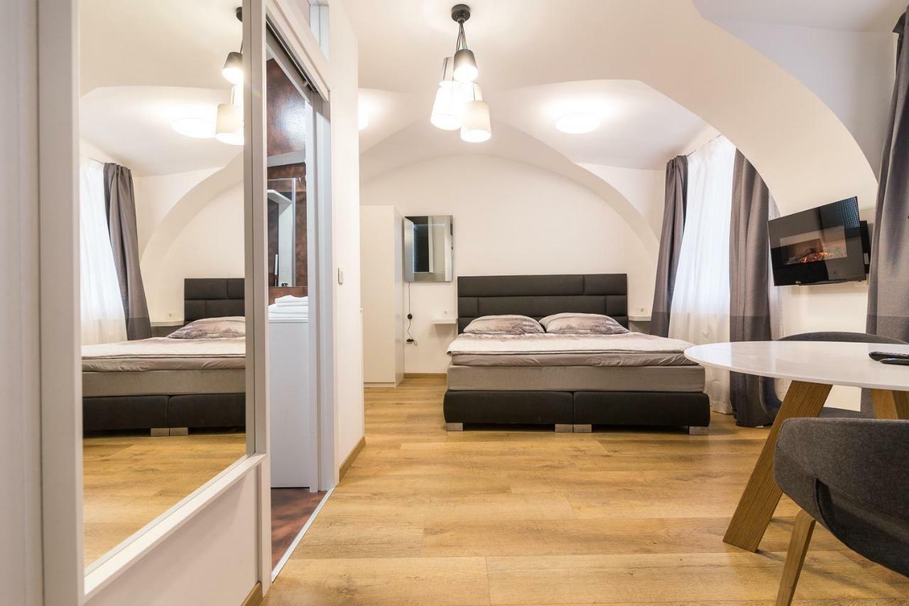 St. Marks Apartment 2 Zagreb Eksteriør billede
